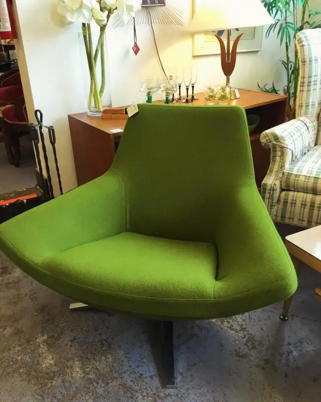 Vibrant Lime Wingback