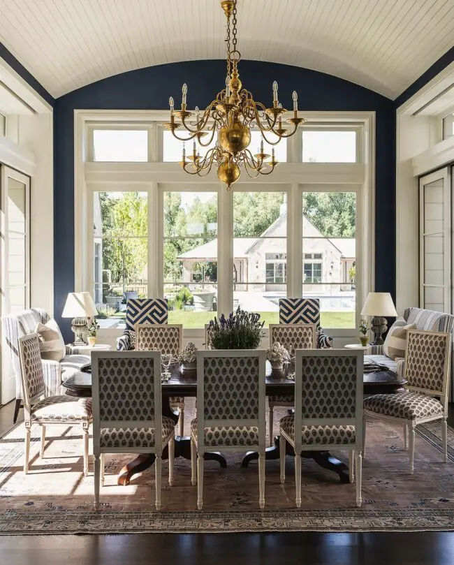 Timeless and Elegant Dining Room