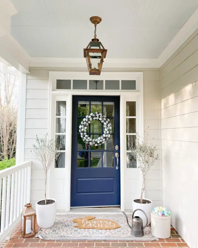 Classic Elegance in Blue and White Simplicity