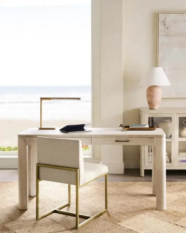 Coastal Elegance for a Calm Work Environment