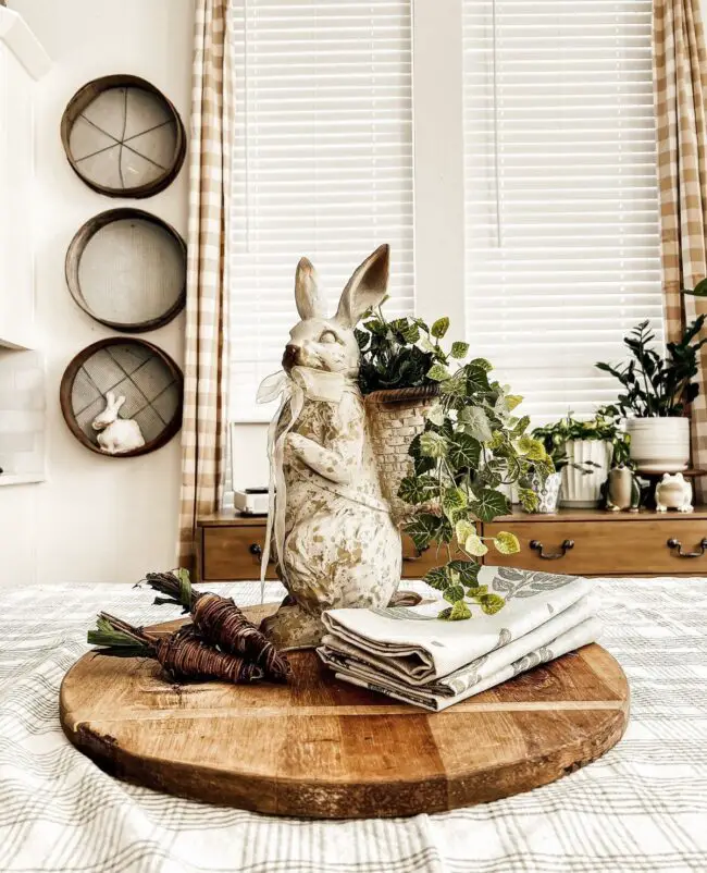 Charming Bunny-Themed Table Tray Display