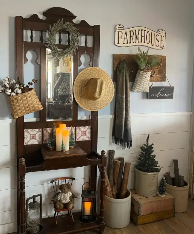 Welcoming Farmhouse Winter Entryway