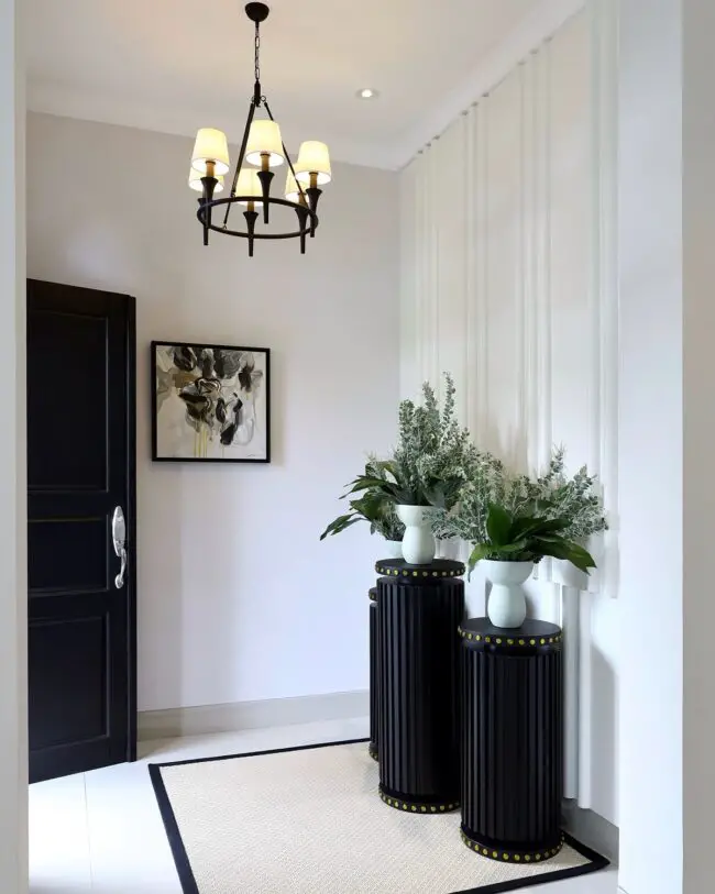 Bold Foyer with Statement Pieces