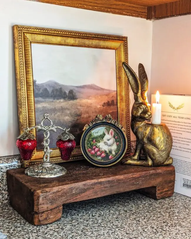 Charming Mantel Adorned with Golden B