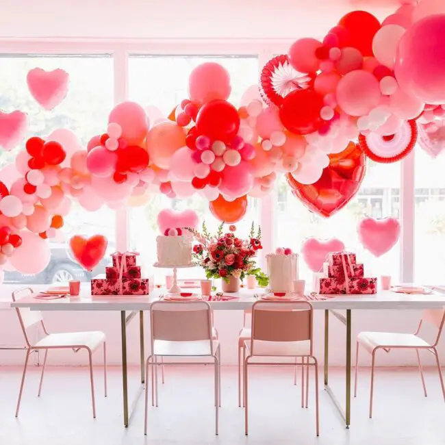 Balloon-Filled Love Banquet