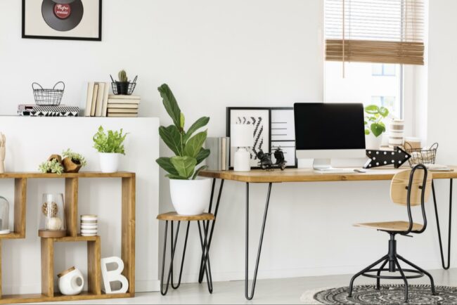 What Makes Modern Computer Desk Designs Perfect for Today’s Work Environment?