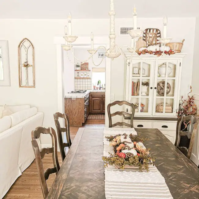 Light-Filled Dining Area