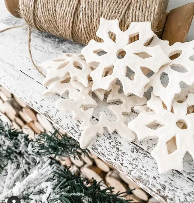 DIY Snowflake Ornaments for a Personal Touch