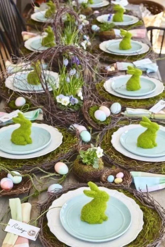 Charming Details for the Easter Table