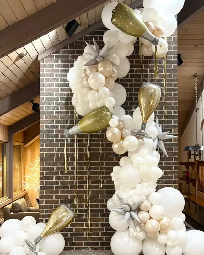 Champagne-Themed Balloon Installation