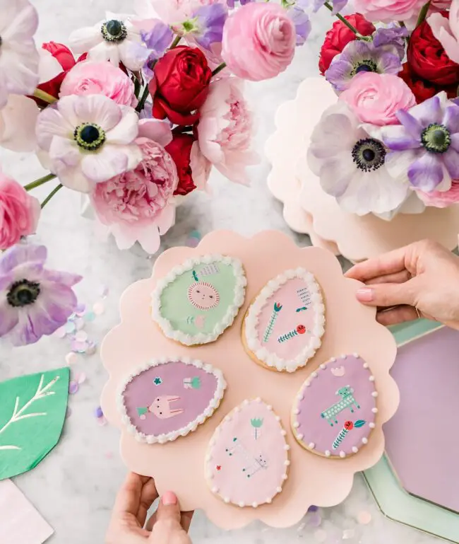 Floral Elegance with Cookie Decor