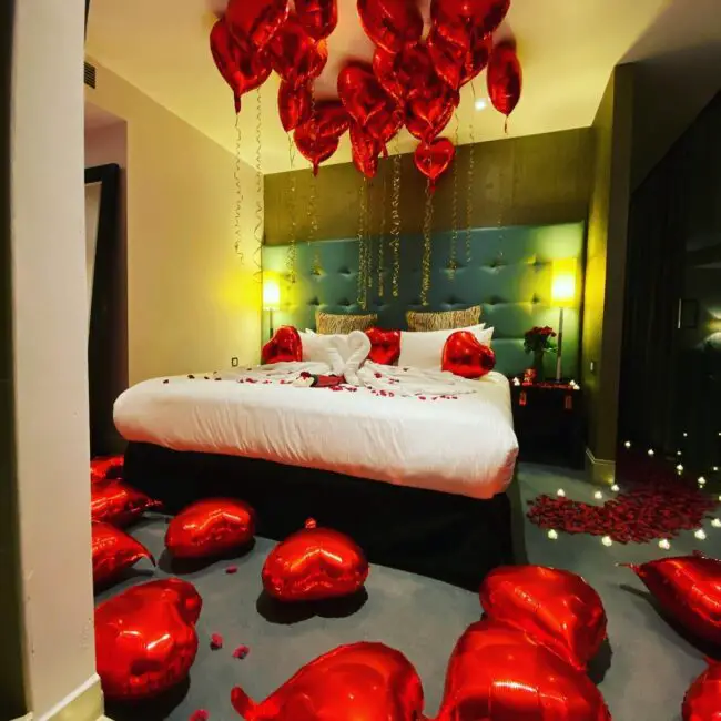 A Bedroom in Full Bloom for Love