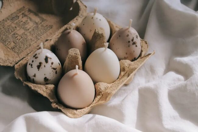 Chic Egg-Shaped Candles in Subtle